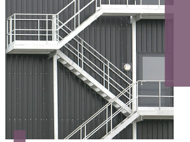 Изготовление и монтаж пожарных лестниц в Мирном быстро и надежно