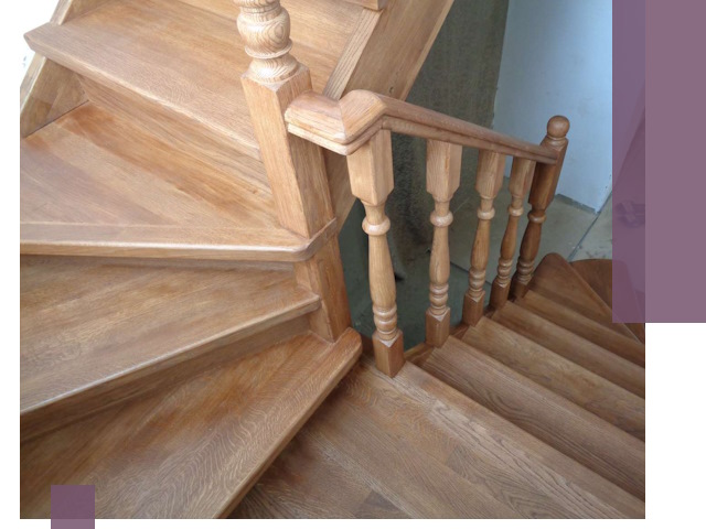 Дубовые лестницы под ключ в Мирном: изготовление и монтаж