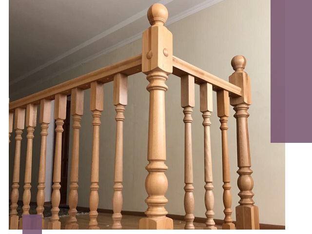 Деревянные перила на заказ в Мирном: монтаж и изготовление