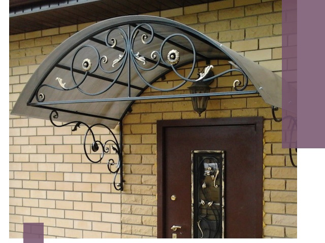 Изготовление козырьков из металла под ключ в Мирном