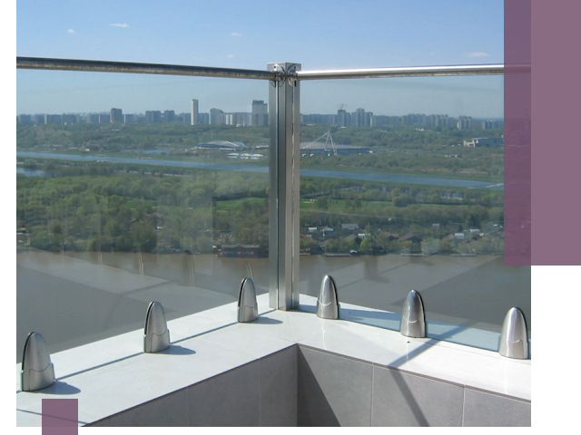 Стеклянные парапеты премиум класса в Мирном для домов и бизнесов