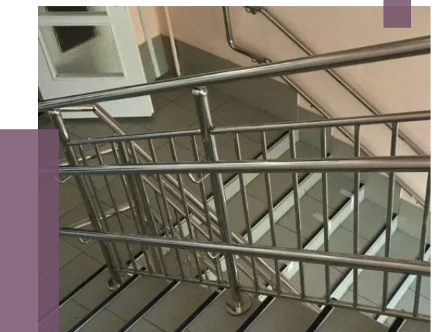 Демонтаж поручней из нержавейки в Мирном от 3538 руб.